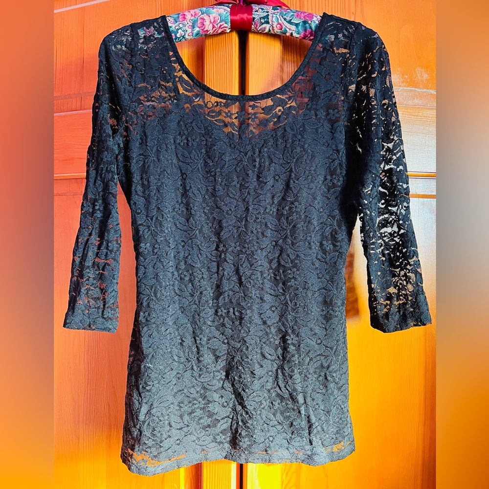 Guess Black Top